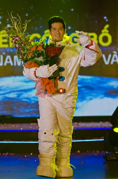 Vũ Thanh Long được xướng tên và giành cơ hội trở thành người Việt Nam thứ hai bay vào vũ trụ. (Ảnh: Nguyên Anh)