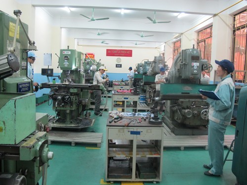 First Secretary of the Embassy of Japan visited and worked with Hanoi University of Industry