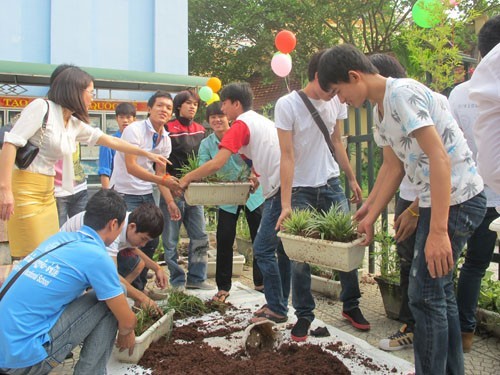 Faculty of International Cooperation and Training organized a festival for “ Green Space and Food Festival”