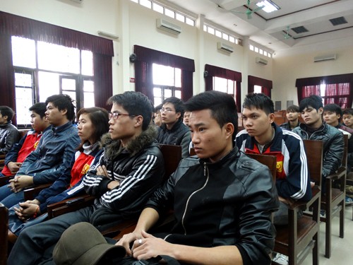 Phát động cuộc thi sáng tạo Robot Việt Nam 2014