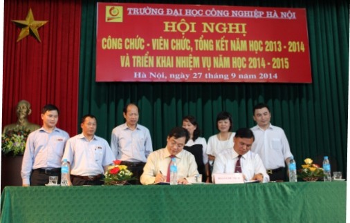 Hội nghị đại biểu công chức viên chức trường Đại học Công nghiệp Hà Nội năm 2014