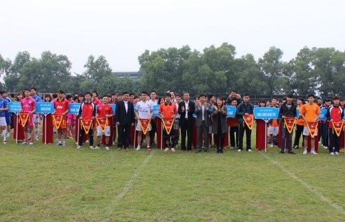Khai mạc giải bóng đá Cán bộ viên chức - Học sinh sinh viên năm 2014