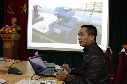 Báo cáo khóa tập huấn về khuôn mẫu tại trung tâm Toyota, Nhật Bản