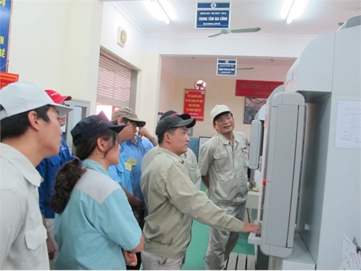 Khóa đào tạo bồi dưỡng dành cho cán bộ, giáo viên, kỹ thuật viên năm 2015