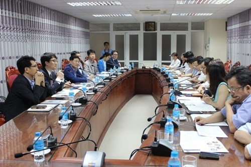 Delegation of Korean Ministry of Trade, Industry and Energy pays a visit to HaUI