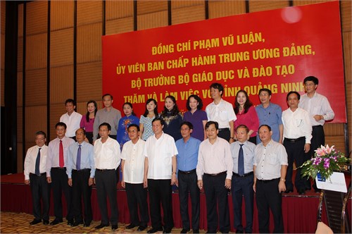 Hiệu trưởng Nhà trường thăm và làm việc tại tỉnh Quảng Ninh