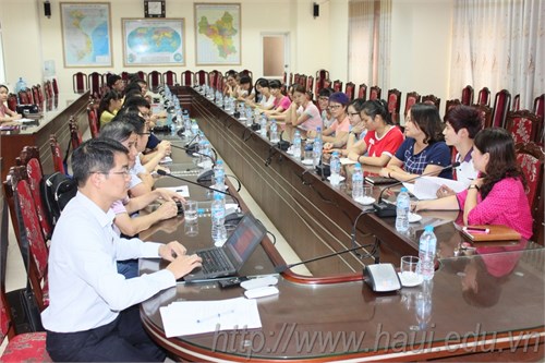 Meeting 22 students from Guangxi University of Science and Technology