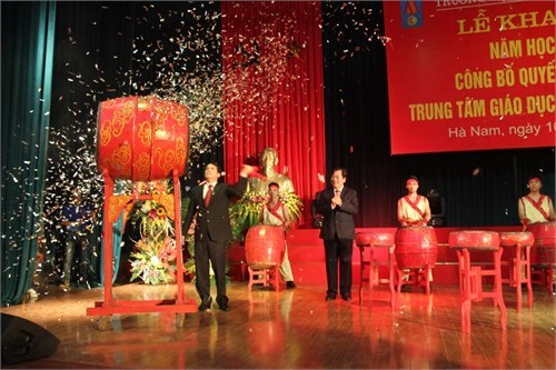 Opening ceremony of academic year 2015-2016 and Decision Announcement of establishing National Defense and Security Training Center