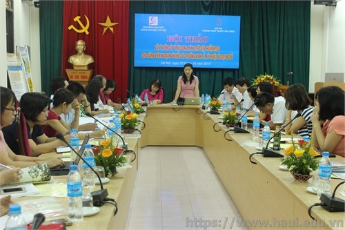 Seminar on content and approaches of a training workshop on testing and assessment for teachers of English at economic, technical and vocational higher education institutions.