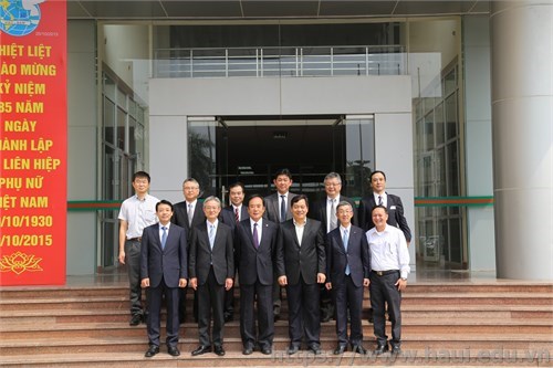 Saitama prefecture delegation pays a working visit to Hanoi University of Industry (HaUI)