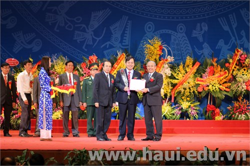 Ba Nhà giáo Nhà trường được công nhận đạt tiêu chuẩn chức danh Phó Giáo sư năm 2015