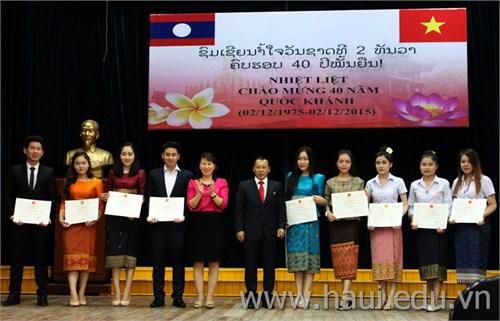 Lễ kỷ niệm 40 năm Quốc khánh nước CHDCND Lào