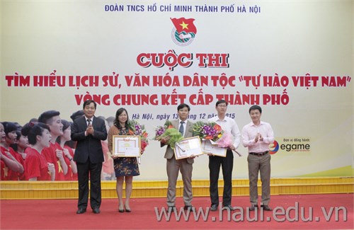Vòng chung kết cấp thành phố cuộc thi tìm hiểu lịch sử văn hóa dân tộc “Tự hào Việt Nam”