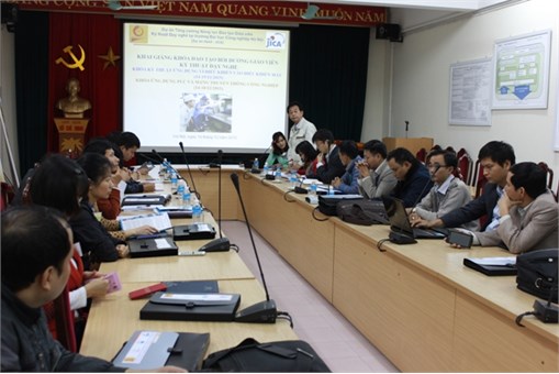 Khai giảng 2 khóa học lĩnh vực Điện, Điện tử