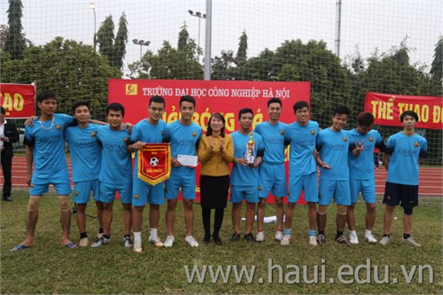 Chung kết và trao giải “Giải bóng đá Công chức viên chức - Học sinh sinh viên năm 2015”
