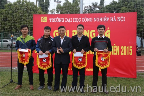 Chung kết và trao giải “Giải bóng đá Công chức viên chức - Học sinh sinh viên năm 2015”