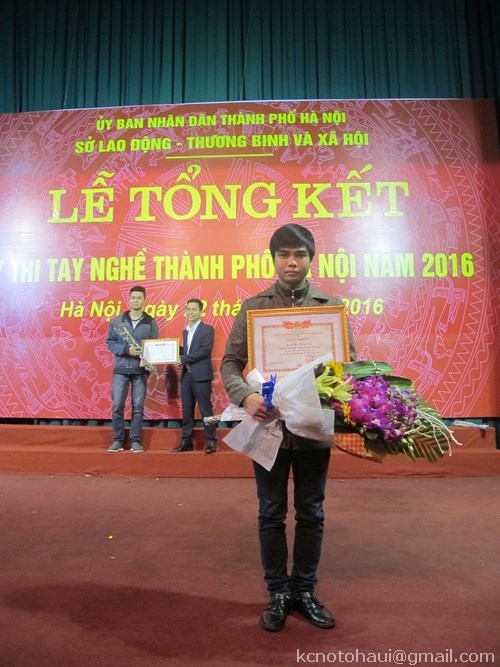 SV khoa Công nghệ ô tô Trường ĐHCNHN đạt giải nhất kỹ năng nghề công nghệ ô tô thành phố Hà Nội năm 2016