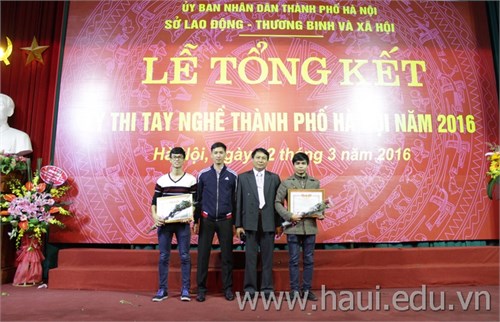 Tham gia kỳ thi tay nghề TP Hà Nội năm 2016: Trường Đại học Công nghiệp Hà Nội đạt 2 giải Nhất, 1 giải Nhì, 04 giải Ba, 01 giải Khuyến khích