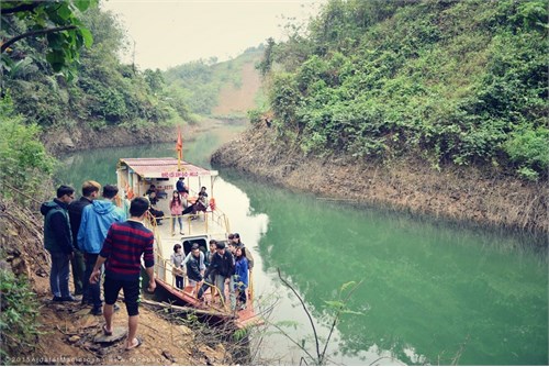 Buổi dã ngoại tại Thung Nai, Hoà Bình