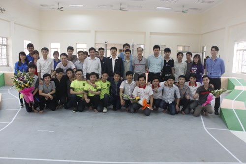 Trường Đại học Công nghiệp Hà Nội tổ chức Cuộc thi Sáng tạo Robot cấp trường năm 2016
