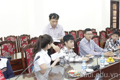 Gặp mặt học sinh-sinh viên khuyết tật ngày Người khuyết tật Việt Nam