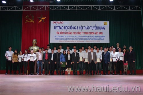 Scholarships Awards Ceremony and Seminar on Employment Opportunities held by DENSO Vietnam Co.,