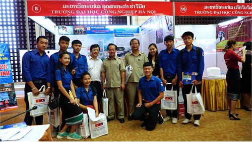 Triển lãm giáo dục đại học Việt Nam lần thứ nhất tại Lào