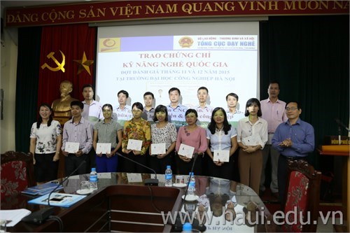 Awarding 2015 national vocational skill certificates