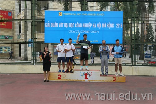 Giải Quần vợt Đại học Công nghiệp Hà Nội mở rộng năm 2016
