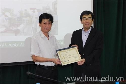 Granting Japanese standard Universal Milling certificates by JAVADA