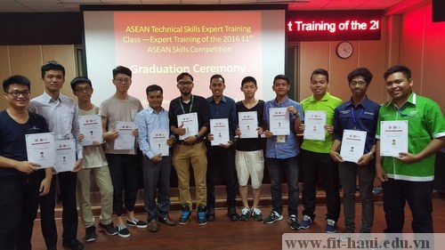 Training workshop in preparation for “The ASEAN Skills Competition 2016 - Internet of Things”