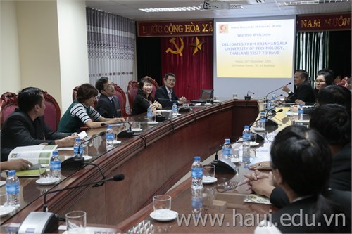 Greeting and working with Rajamangala University of Technology (Thailand)