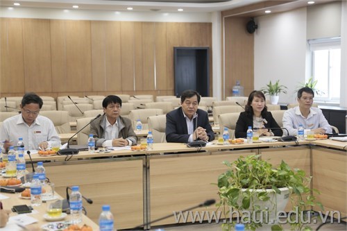 The meeting of JICA delegation with Hanoi University of Industry