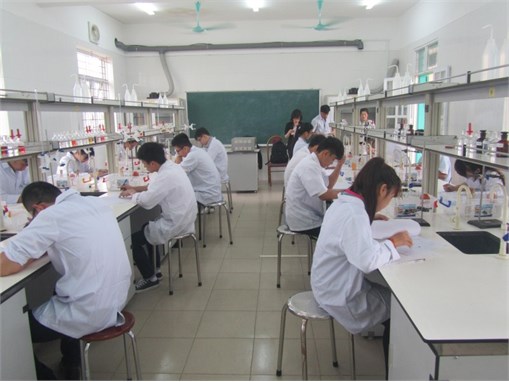 Cơ sở vật chất, trang thiết bị phục vụ giảng dạy, đào tạo và nghiên cứu khoa học: