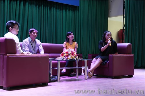 Tọa đàm `Hướng nghiệp và việc làm` cho sinh viên Trường Đại học Công nghiệp Hà Nội