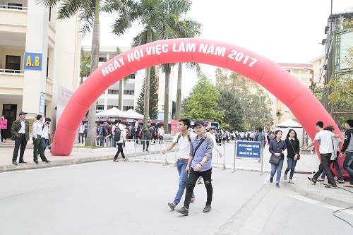 Booming Employment Opportunities at “2017 Job Fair`