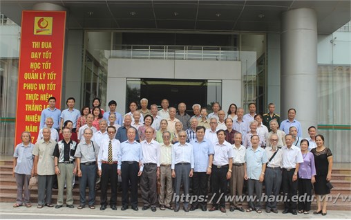HaUI’s Reunion of former students of cohorts 1-5 (1955-1959)