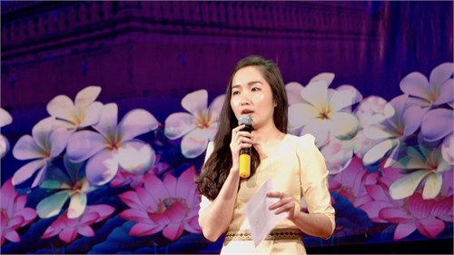 LHS Lào ĐHCNHN tham dự cuộc thi sinh viên Lào hùng biện tiếng Việt lần thứ I năm 2017