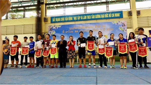 Bế mạc và trao giải Đại hội Thể thao Lưu học sinh Lào thành phố Hà Nội năm 2018