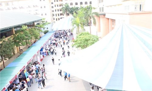 HaUI Job Fair 2018: 5000 job opportunities for students