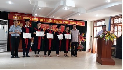 Bế giảng khóa đào tạo đại học vừa làm vừa học ngành Kế toán