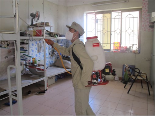 Phun thuốc phòng chống dịch bênh đợt 1 năm 2018