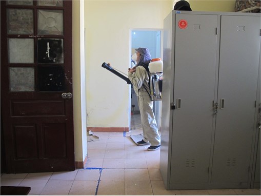 Phun thuốc phòng chống dịch bênh đợt 1 năm 2018