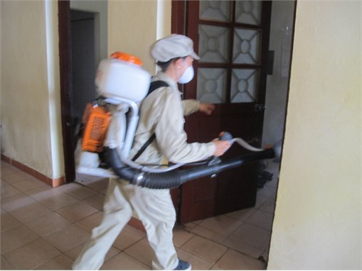 Phun thuốc phòng chống dịch bênh đợt 1 năm 2018