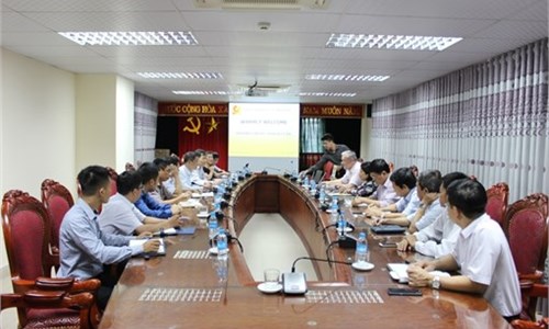 Hanoi University of Industry meets with Phoenix Contact, Germany about cooperation opportunities