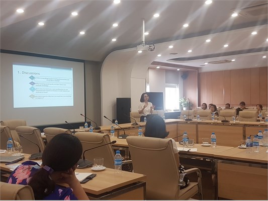 Khoa Ngoại ngữ tổ chức buổi Chia sẻ về Nghiên cứu Khoa học