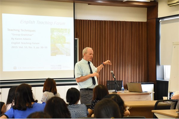 Hội thảo “chia sẻ kinh nghiệm viết bài báo khoa học và đăng bài trên các tạo chí chuyên ngành”