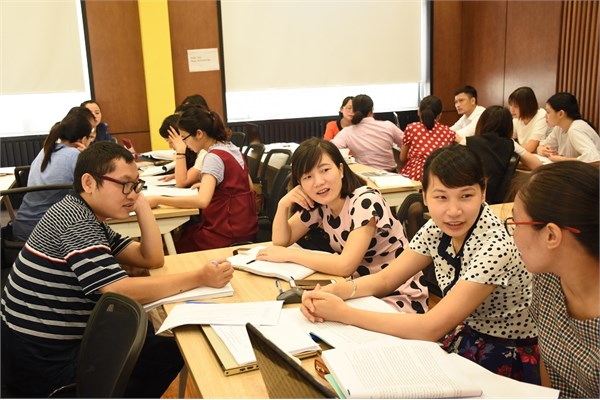 Khai giảng khóa bồi dưỡng về kiểm tra đánh giá và viết tiểu mục đề thi