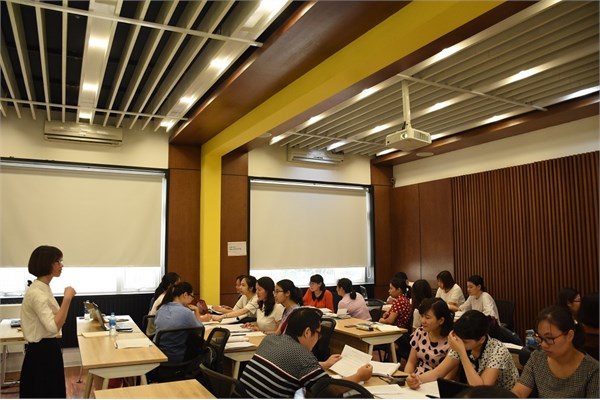 Khai giảng khóa bồi dưỡng về kiểm tra đánh giá và viết tiểu mục đề thi