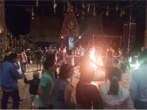 Công đoàn Khoa Lý luận Chính trị - Pháp luật tổ chức chuyến tham quan du lịch hè 2018